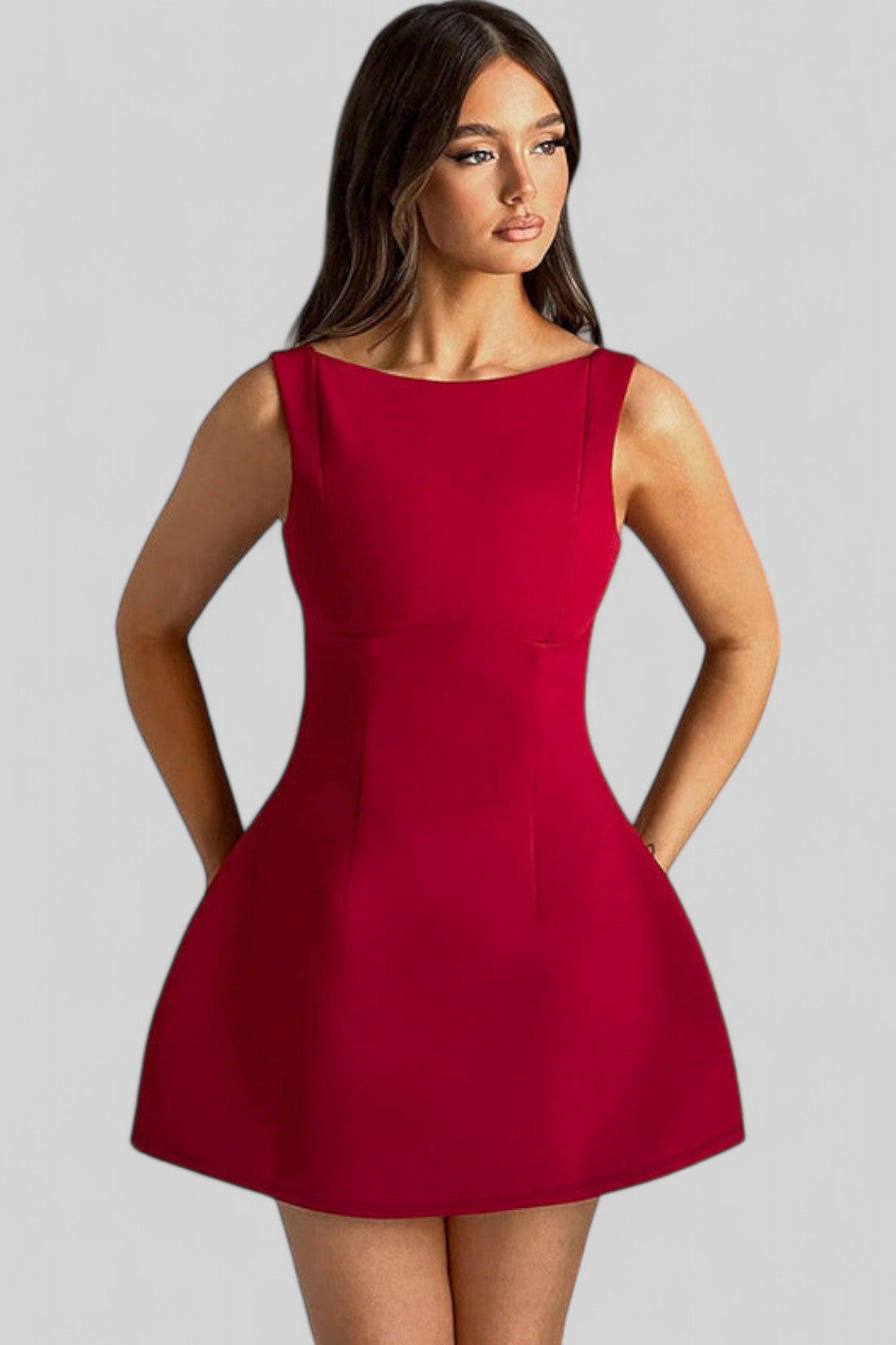 Sexy Slim-Fitting Backless Dress